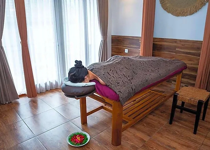 Hotel Graha Shanti